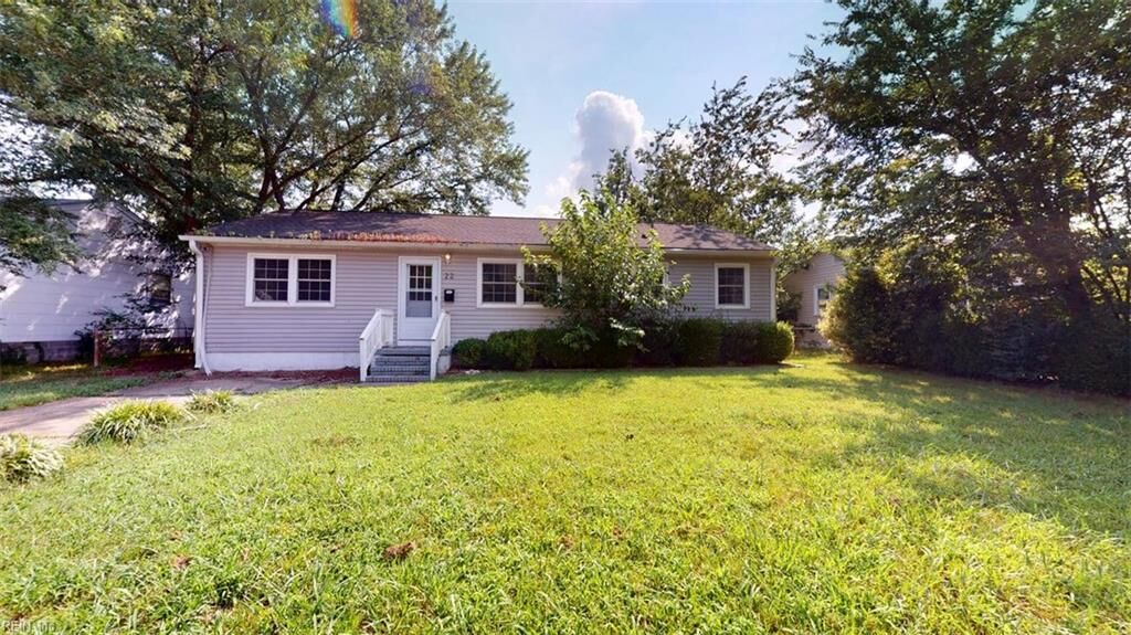 Property Photo:  22 Clemwood Pw  VA 23669 