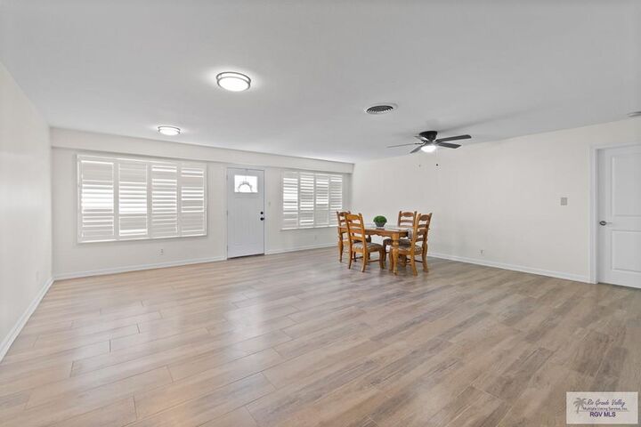 Property Photo: 1725 W Palm Valley Dr. TX 78552