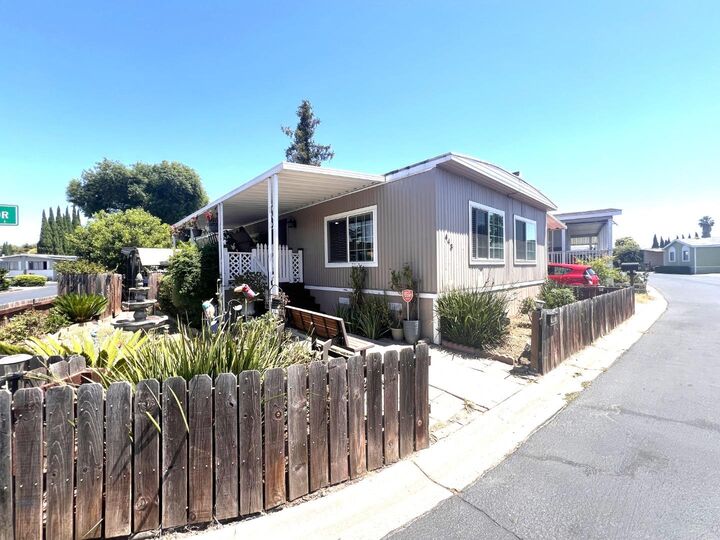 Property Photo: 2151 Oakland Road 443 CA 95131
