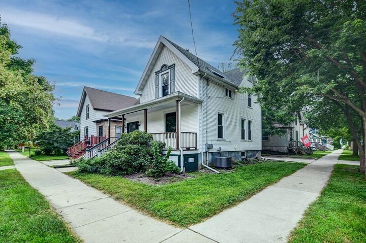 Property Photo: 1235 Chandler Street WI 53715