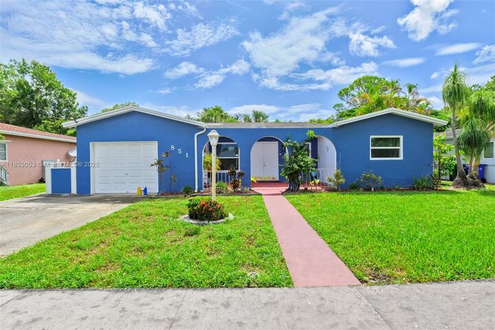 Property Photo:  851 SW 49th Ter  FL 33068 