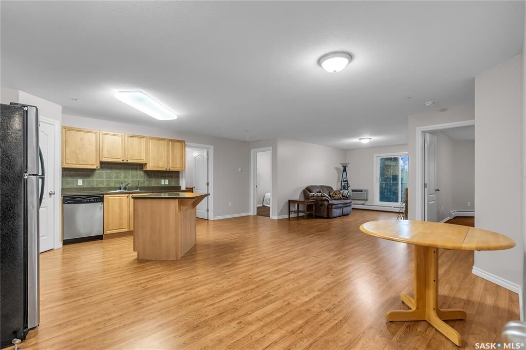 Property Photo: 100 1st Avenue N 211 SK S0K 4S0