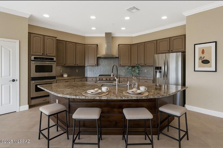 Property Photo:  1808 W Quartz Rock Place  AZ 85737 