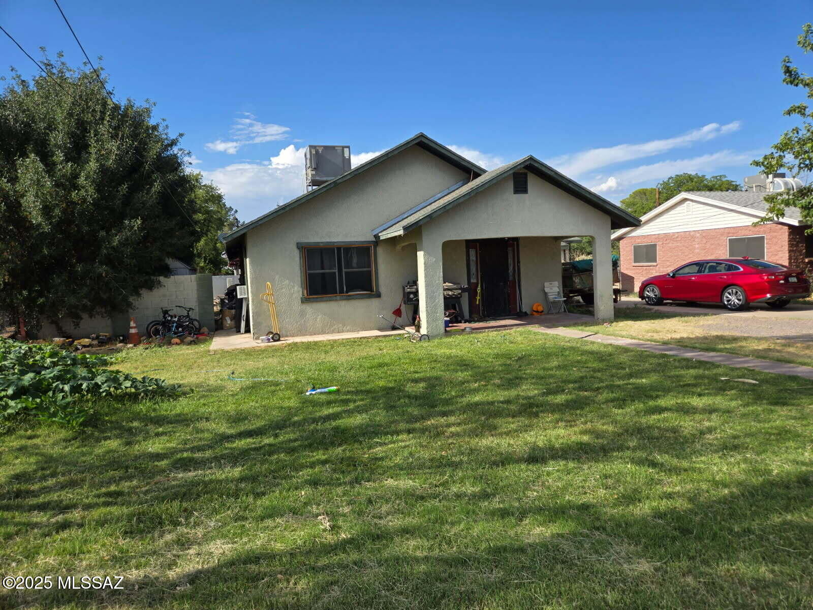 Property Photo:  220 W 15th Street  AZ 85546 