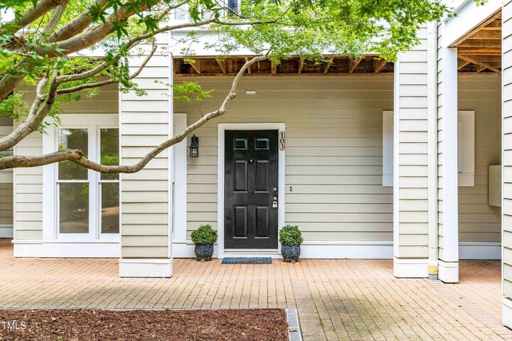 Property Photo:  1000 Brighthurst Drive 103  NC 27605 