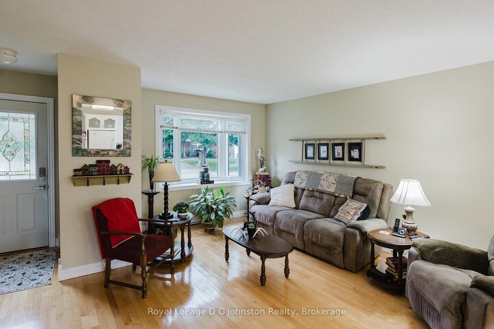 Property Photo:  477 Wales Drive  ON N0H 2C1