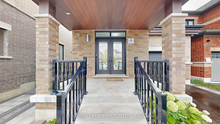 Property Photo: 40 Vickery Street ON L1P 0L2