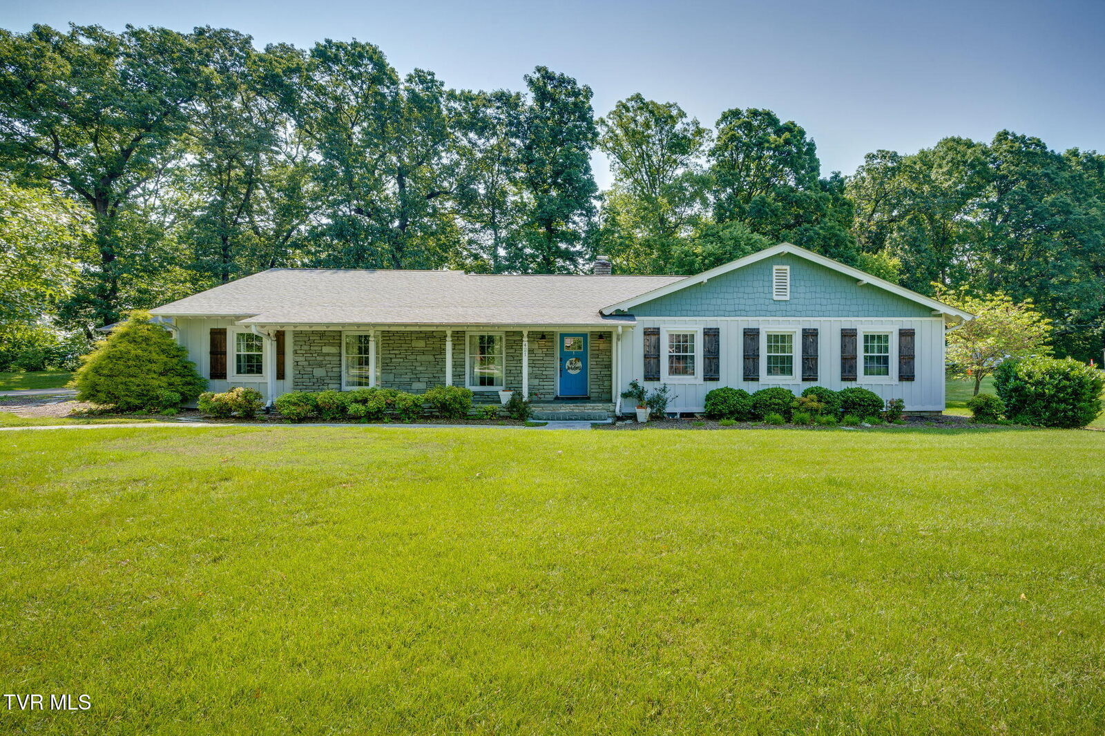 Property Photo: 421 High Ridge Road TN 37660