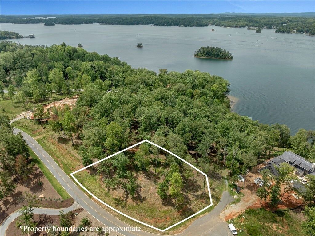 Property Photo: 543 Haven Hill Lane SC 29682