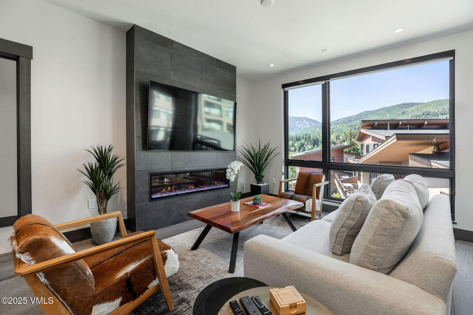 Property Photo:  42 Riverfront Lane 206  CO 81620 