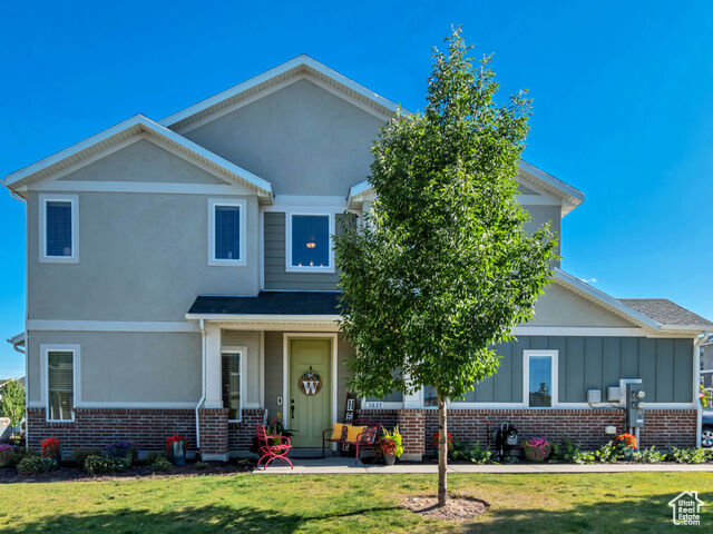 Property Photo: 11827 S Black Hills Ln UT 84096