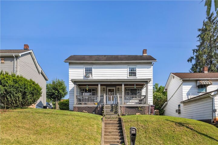 Property Photo:  2052 Main St  PA 15623 