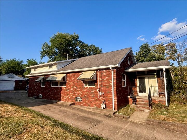 Property Photo: 1602 Ross Hill Rd PA 15010