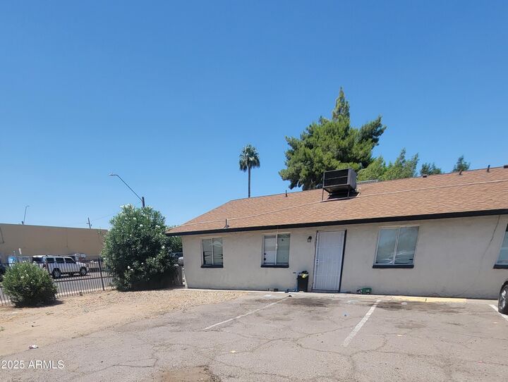 1001 N 32nd Avenue  Phoenix AZ 85009 photo