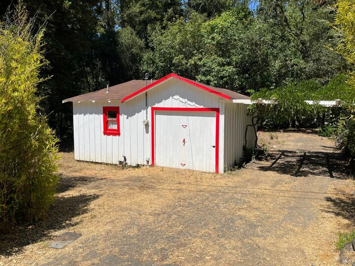 Property Photo:  16330 16346 Wright Drive  CA 95446 