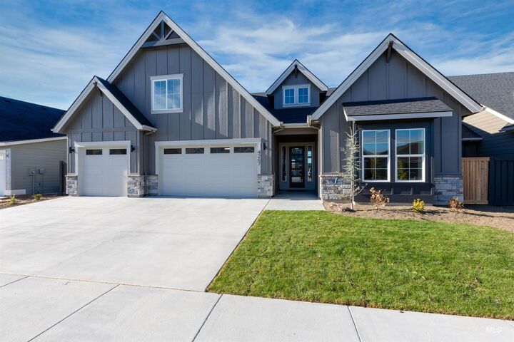 Property Photo: 2568 E Tenzing Dr ID 83642