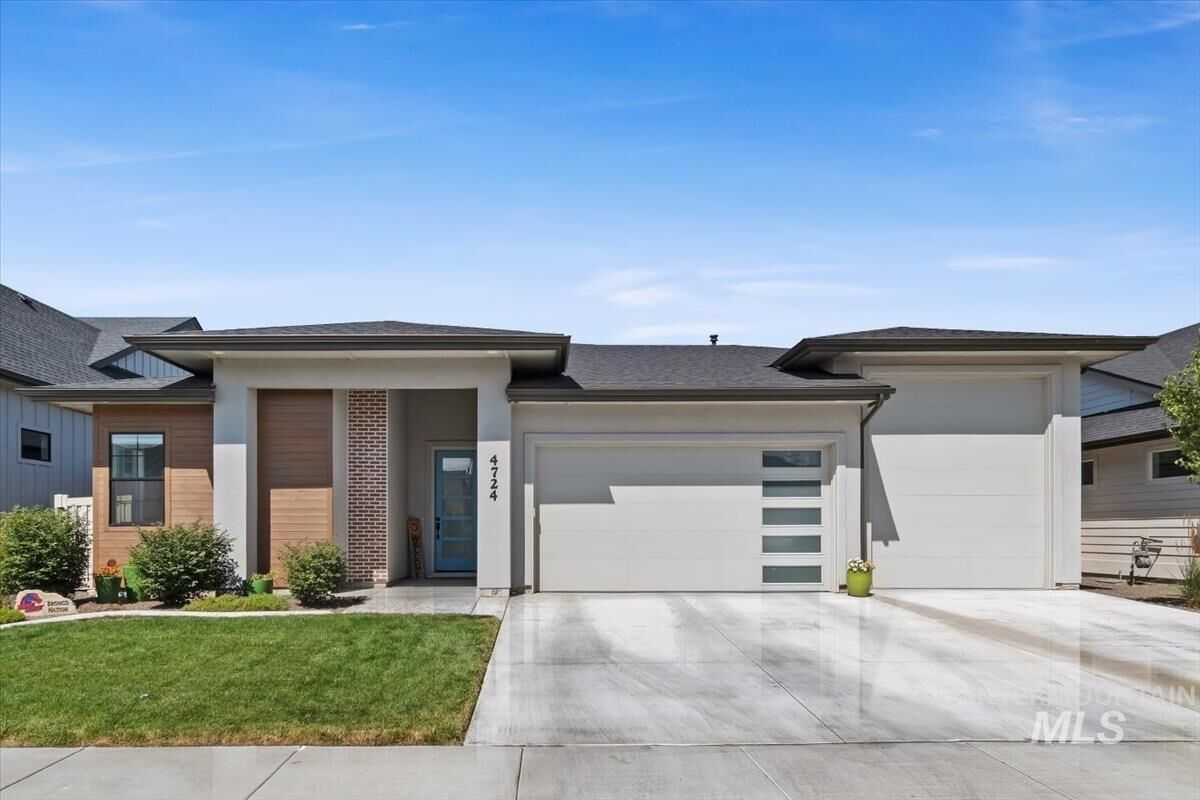 Property Photo: 4724 S Abbot Way ID 83642