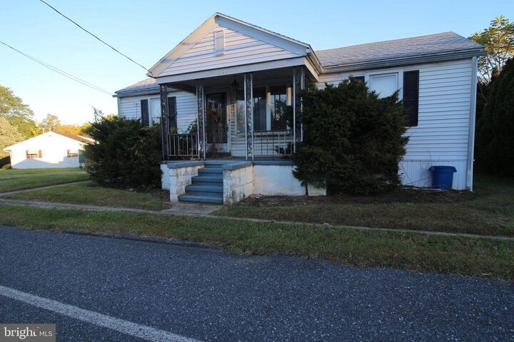Property Photo: 1303 Mt Laurel Road PA 19560