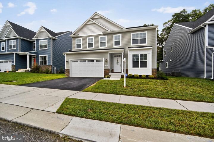 Property Photo: 104 Retriever Way MD 21146