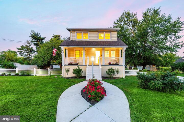 Property Photo:  653 Kenilworth Avenue  NJ 08002 