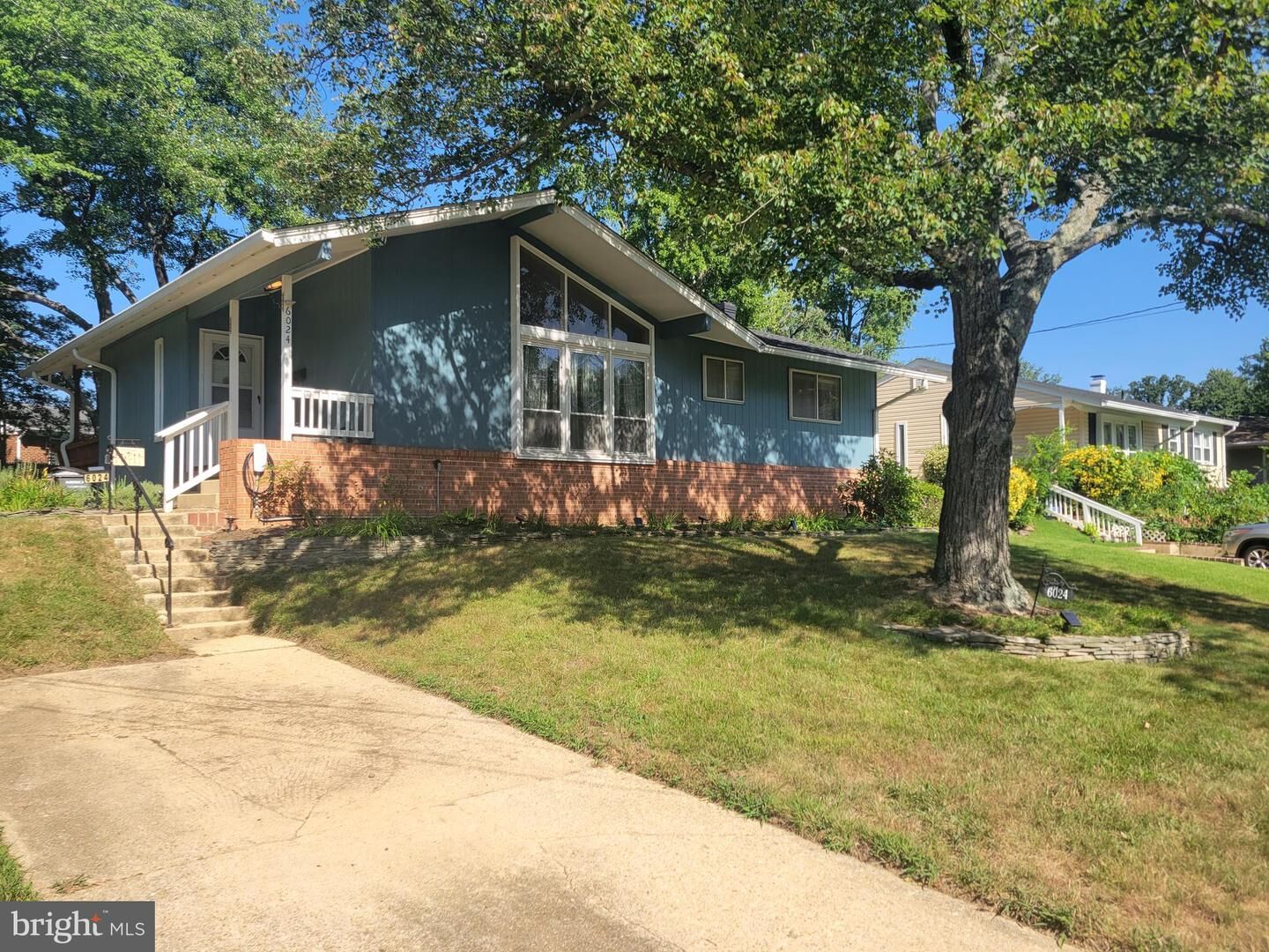 Property Photo:  6024 Frontier Drive  VA 22150 