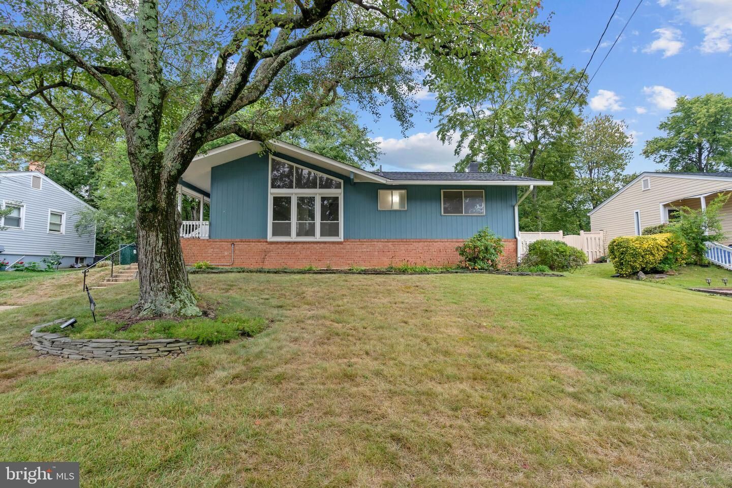 Property Photo:  6024 Frontier Drive  VA 22150 
