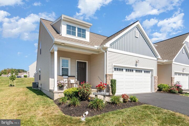 Property Photo:  1810 Shady Lane  PA 17055 