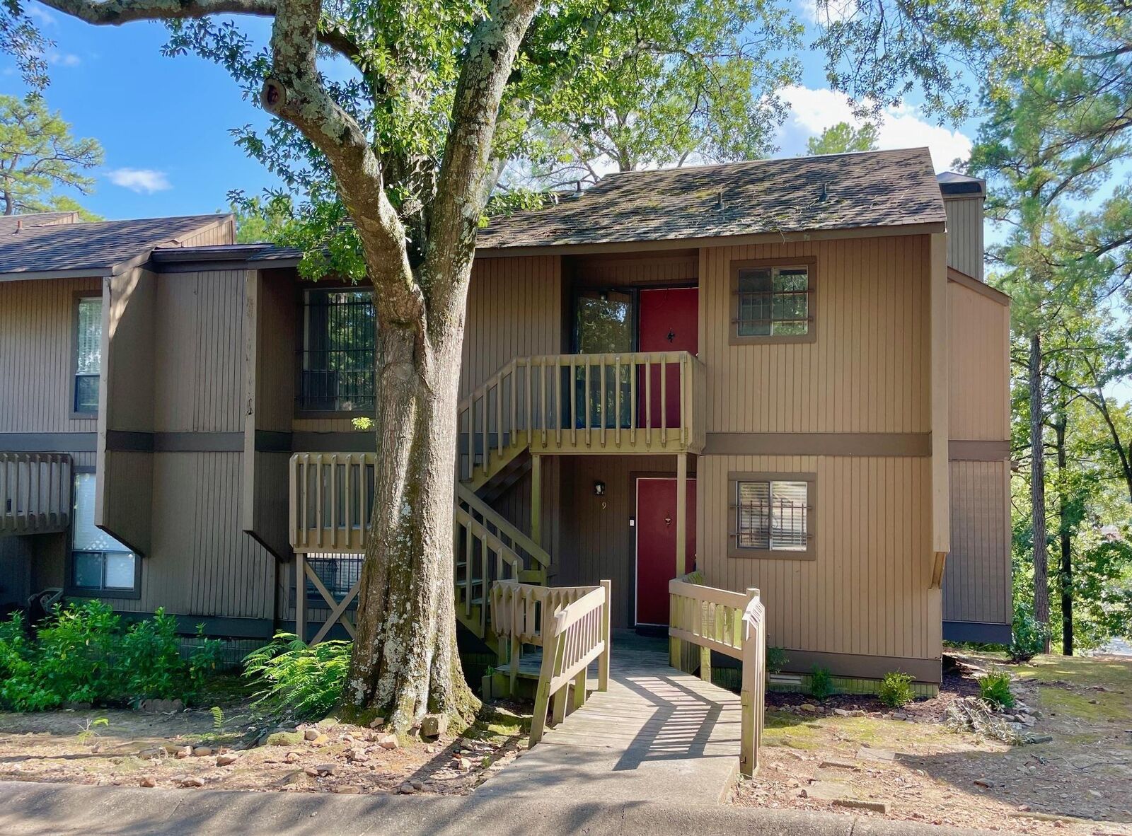 Property Photo:  1201 N Pierce Street  AR 72207 