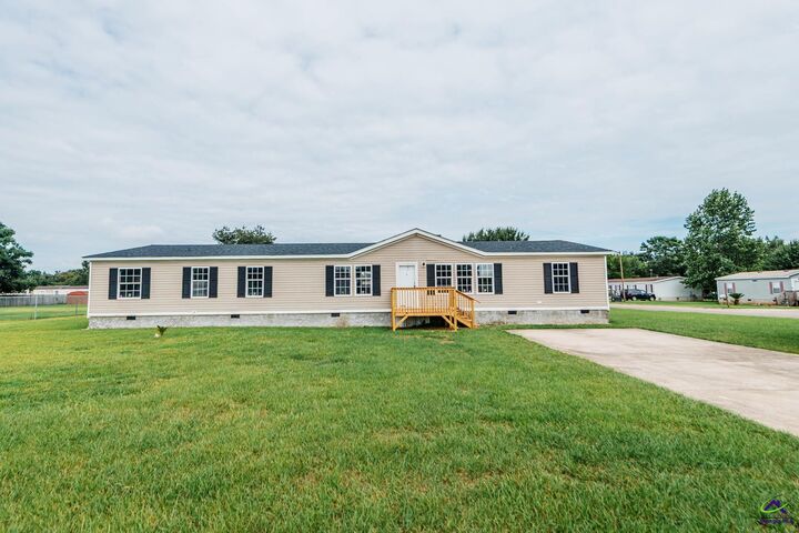 Property Photo:  255 Bayberry Drive  GA 31008 