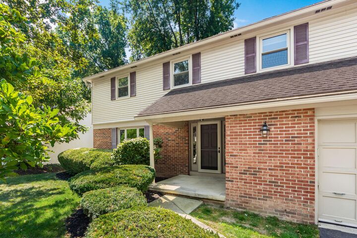 Property Photo: 1201 Wallean Drive OH 43081