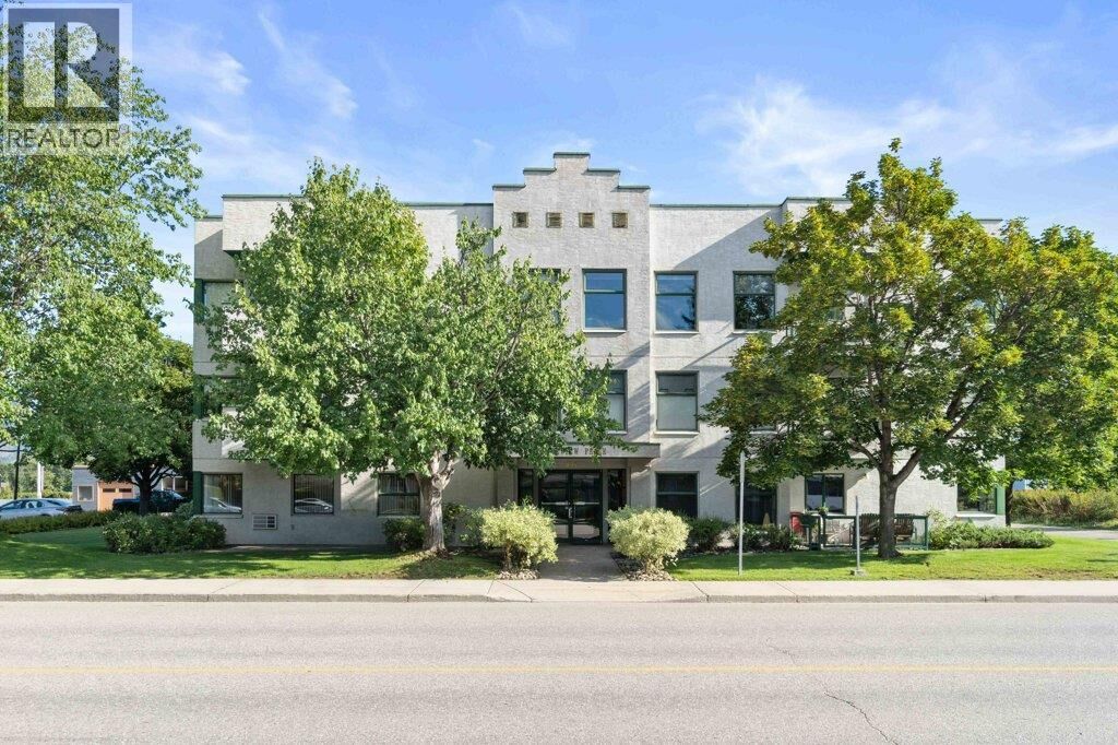Photo de la propriété:  851 5 Avenue Southwest 307  BC V1E 1K2 