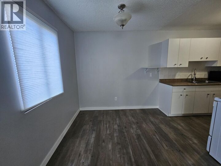 Property Photo:  4931 Walsh Avenue 101  BC V8G 1Z1 