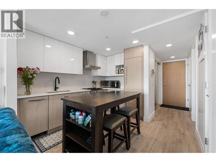 Property Photo:  1588 Ellis Street 703  BC V1Y 0H1 