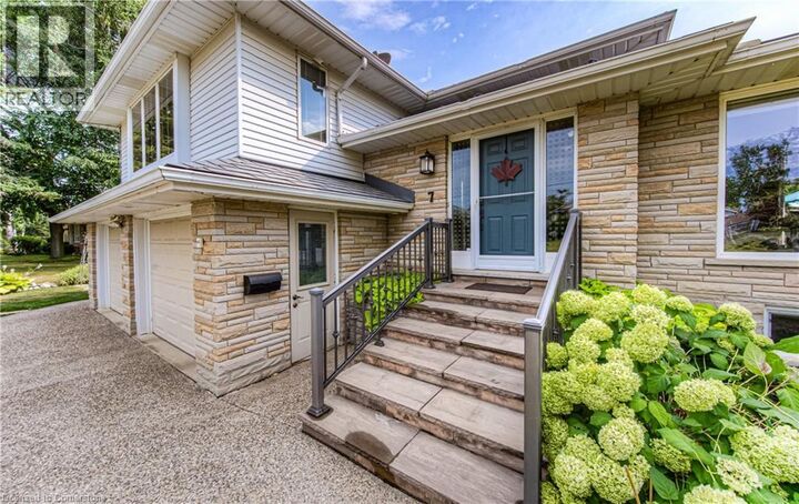 Property Photo:  7 Kennedy Road  ON N0B 1M0 