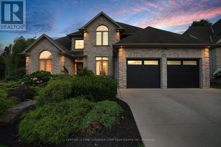 Property Photo:  926 Cranbrook Road  ON N6K 4X8 