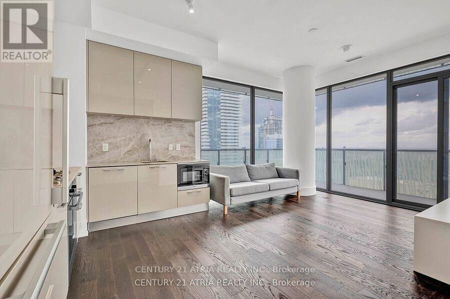 Property Photo:  50 Charles St Street East 4906  ON M4Y 1T1 