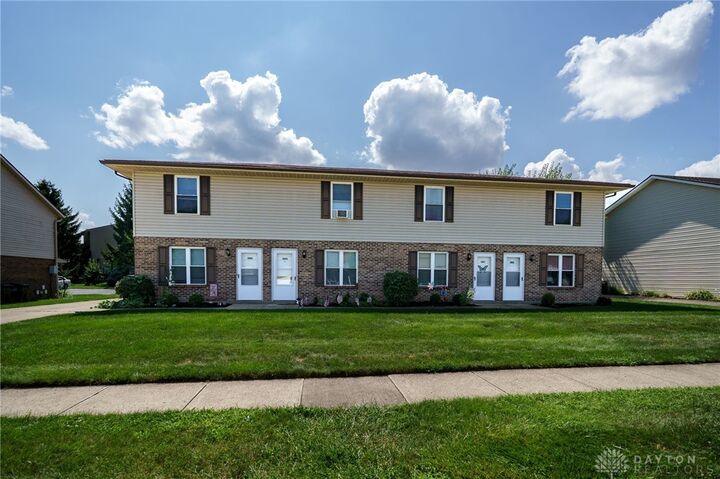 1855-1861 N Lakeman Drive  Bellbrook OH 45305 photo