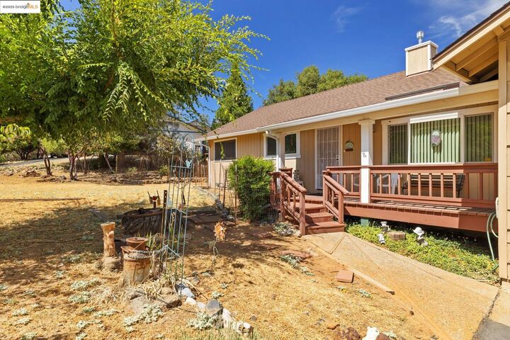 Property Photo: 21273 Crestview Dr CA 95370