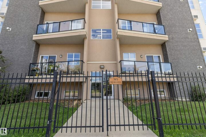10905 109 Street NW 202  Edmonton AB T5H 3C2 photo
