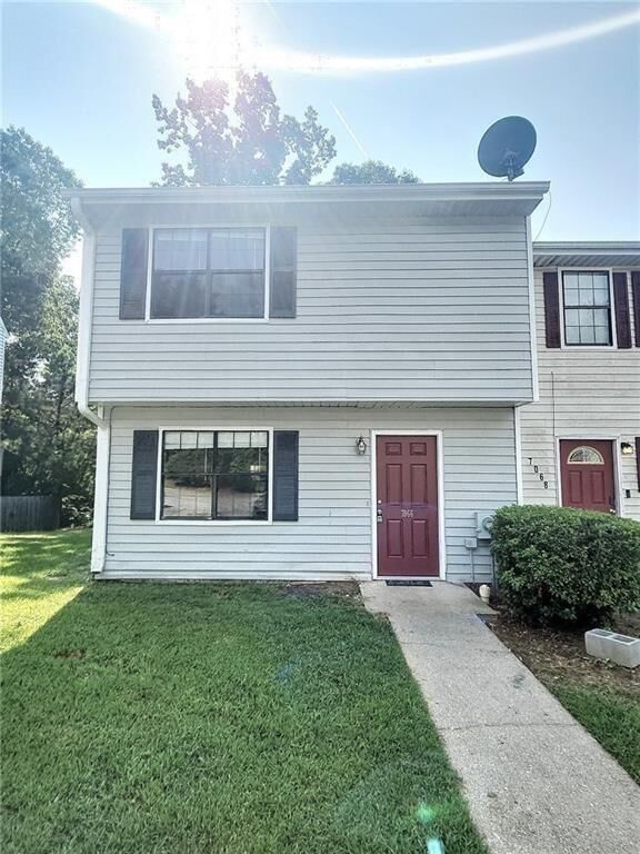 Property Photo:  7066 Oakhill Circle  GA 30168 