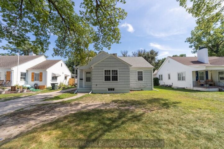 Property Photo: 2017 W Koenig St NE 68803