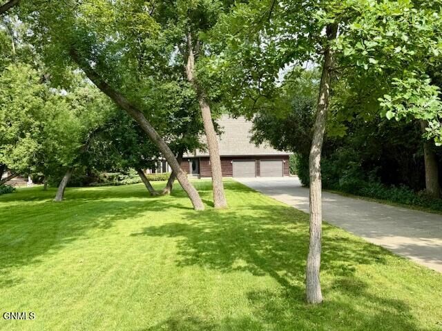 Property Photo: 1512 River Drive NE ND 58554