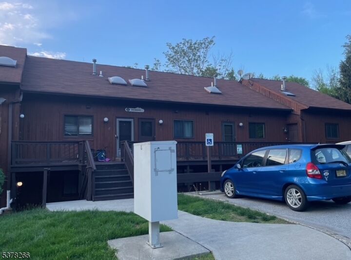 1 Snowbird Ct 8  Vernon Twp. NJ 07462 photo
