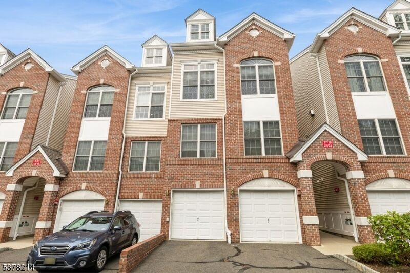 Property Photo:  19 Nelke Ct  NJ 07506 