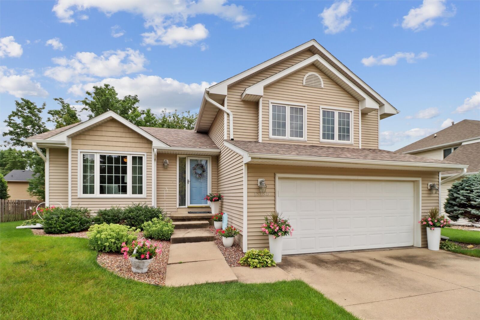 Property Photo:  15158 Hawthorn Drive  IA 50325 