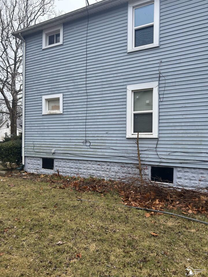 Property Photo: 455 Kitchener MI 48215