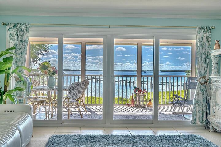 749 Manatee Avenue  Holmes Beach FL 34217 photo