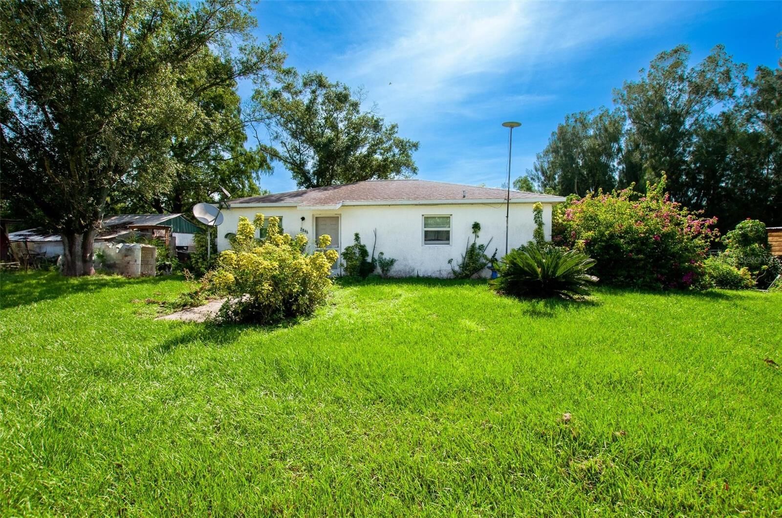 Property Photo: 2846 NW Pine Crest Avenue FL 34266