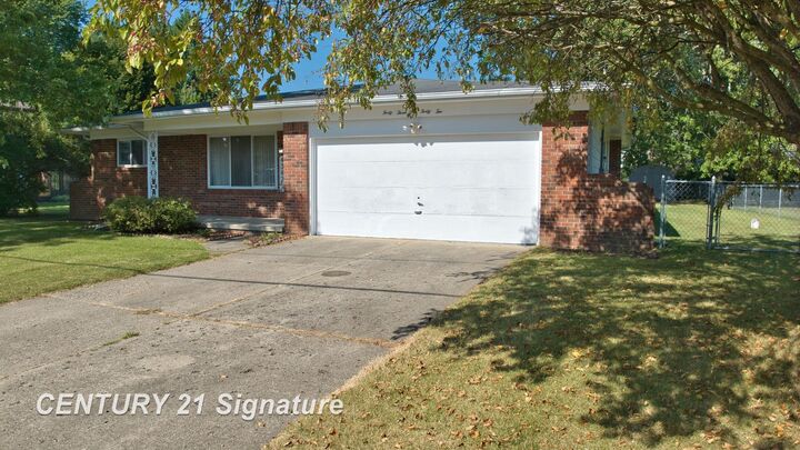 Property Photo:  4342 Mount Vernon Pass  MI 48473 