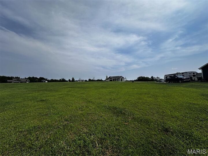 Property Photo:  61 Whiteside Estates Drive  MO 63377 